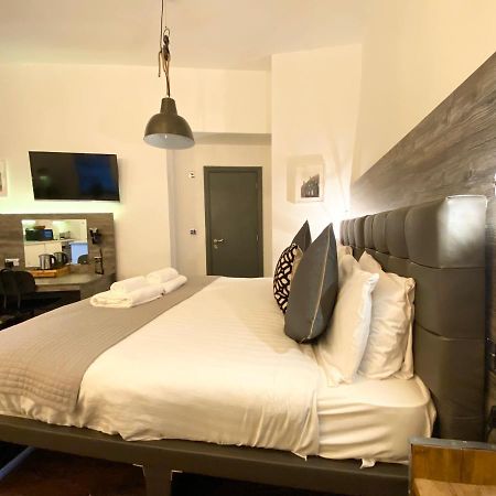 Studio At The Coach House Apartments 利兹 外观 照片