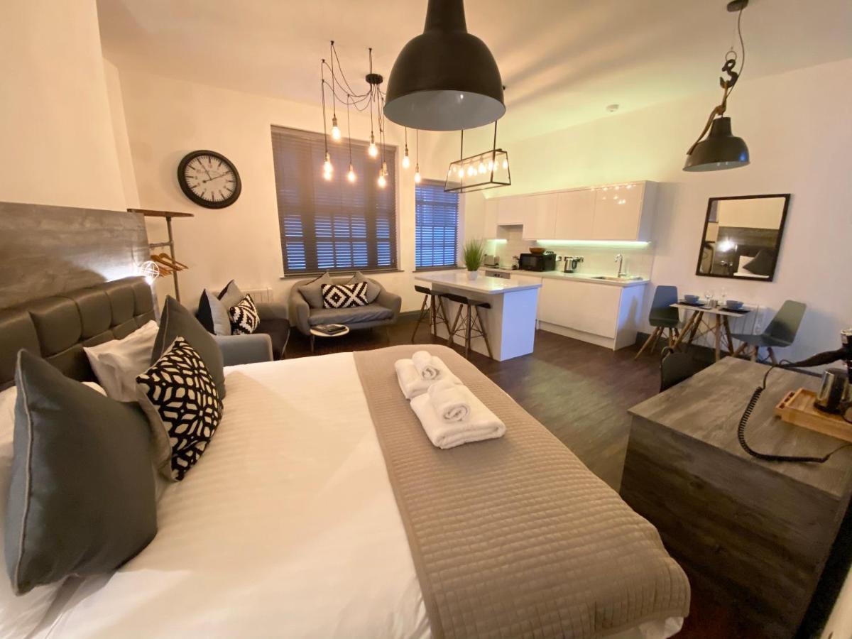 Studio At The Coach House Apartments 利兹 外观 照片