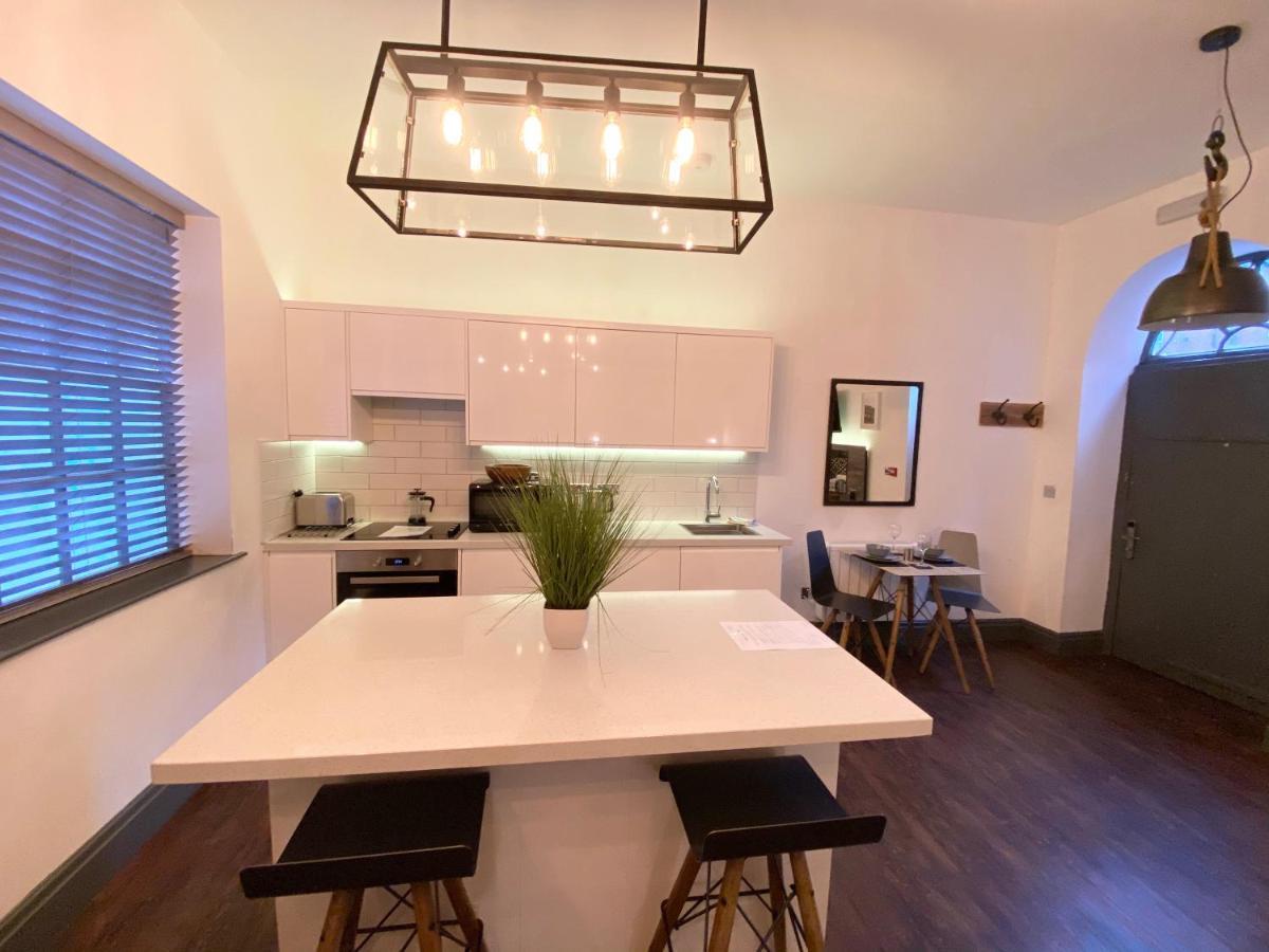 Studio At The Coach House Apartments 利兹 外观 照片