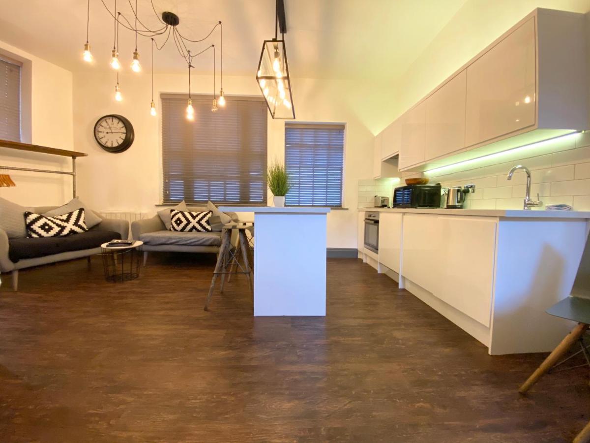 Studio At The Coach House Apartments 利兹 外观 照片