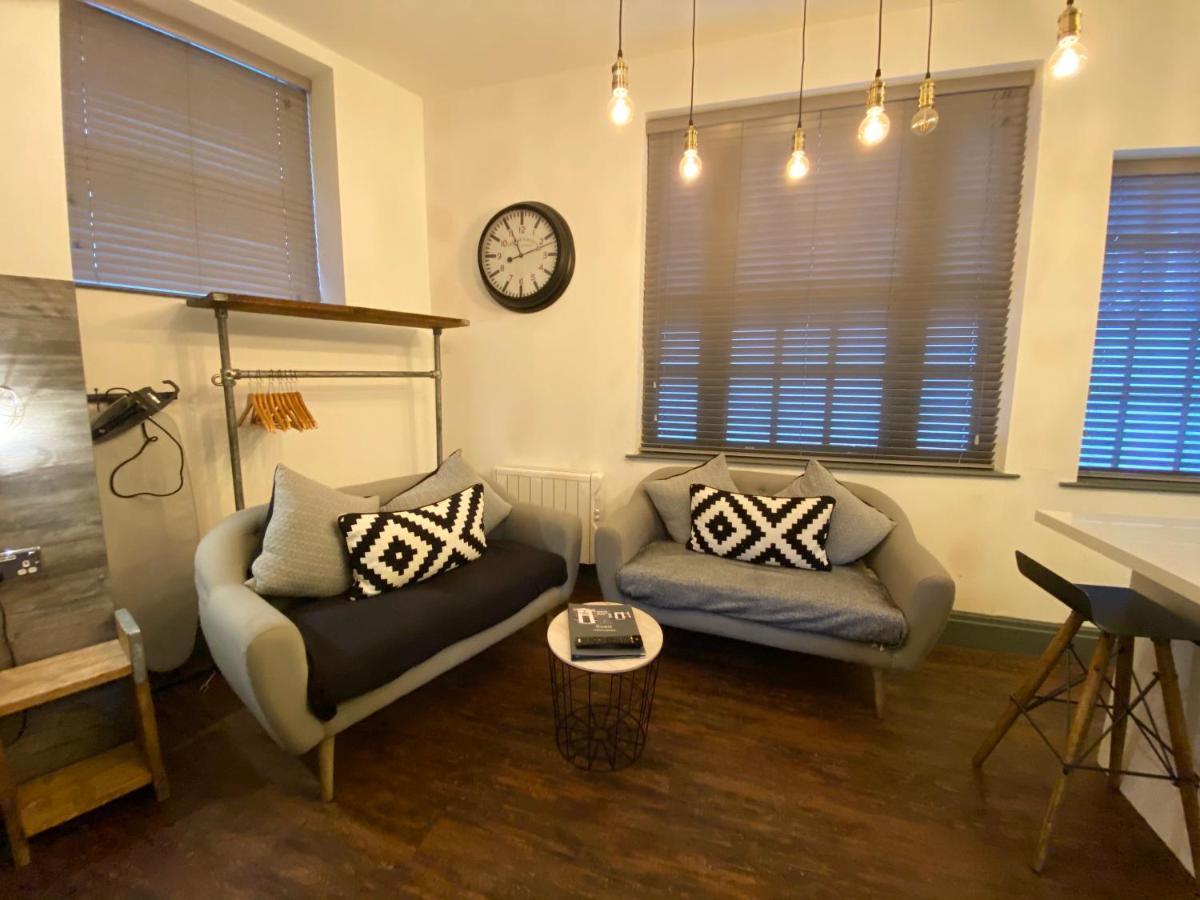 Studio At The Coach House Apartments 利兹 外观 照片