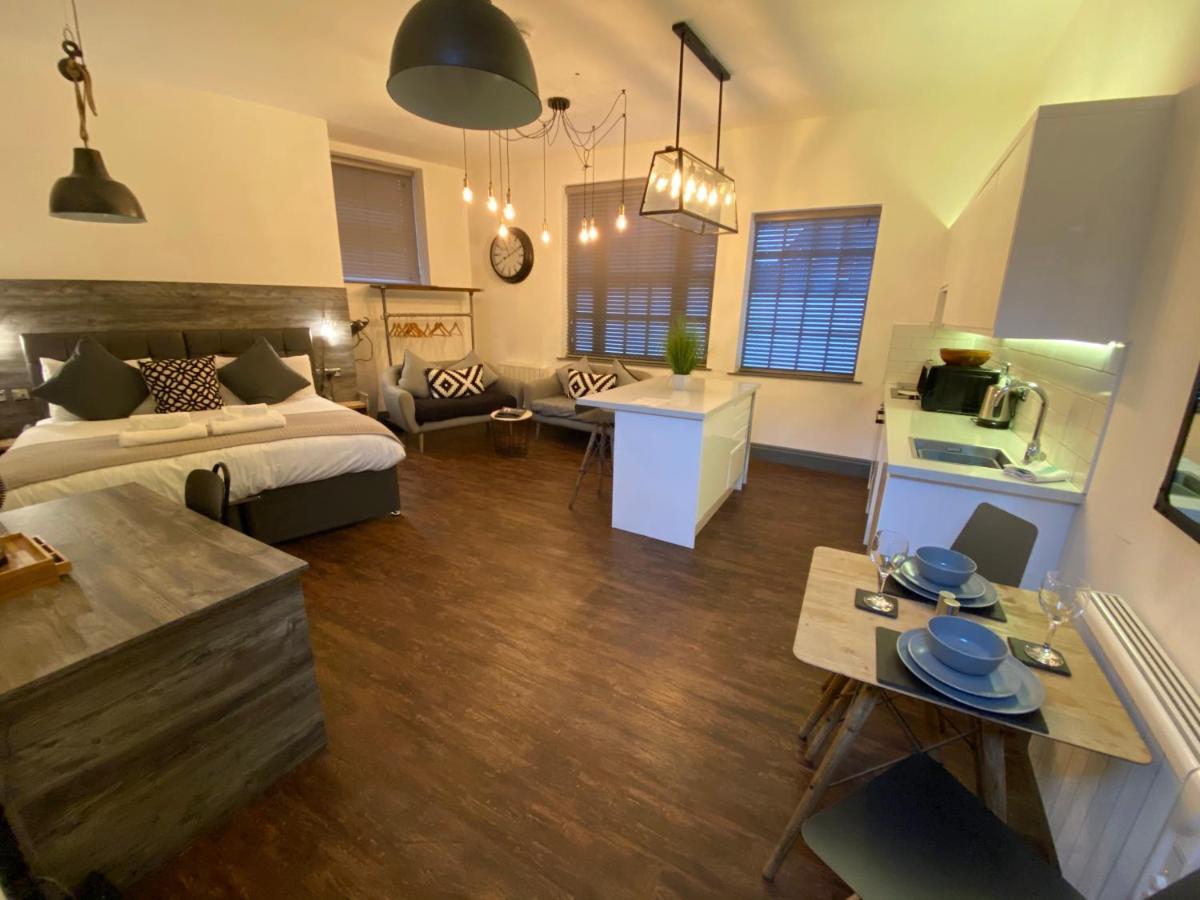 Studio At The Coach House Apartments 利兹 外观 照片